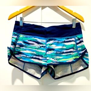 Lululemon speed up running short 2.5